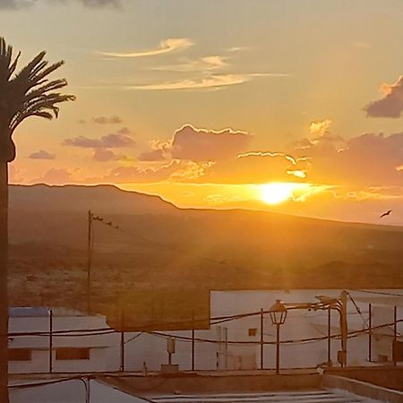 Отель Sunset House Соо Экстерьер фото