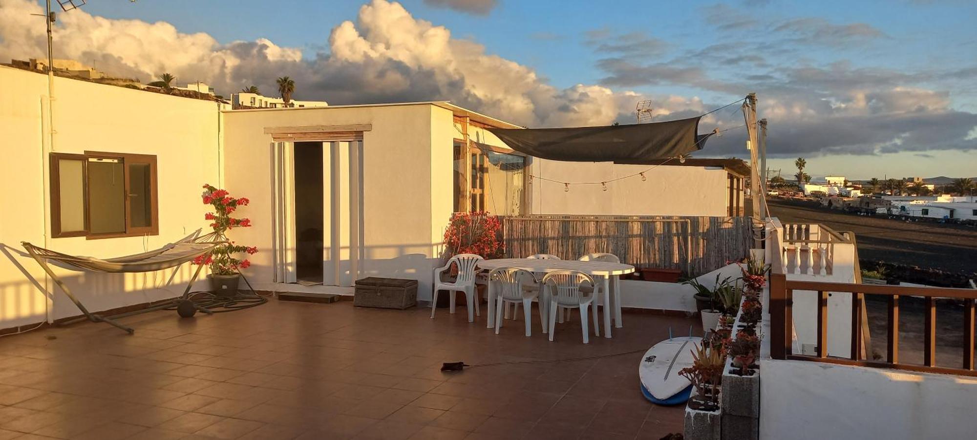 Отель Sunset House Соо Экстерьер фото